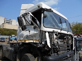 Ивеко Стралис - восстановление после бокового столкновения